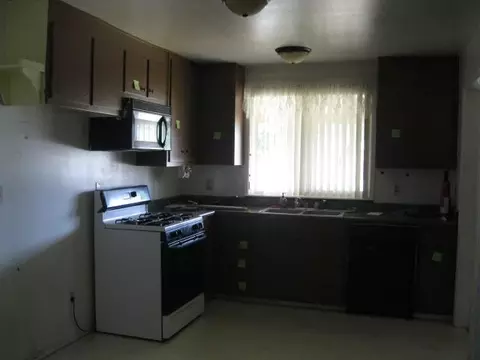 2493 Wilson Ave, Redding, CA 96002 photo 5