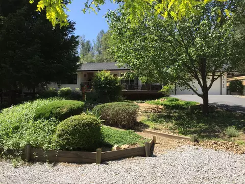 10100 Sandy Ln, Redding, CA 96001 photo 17