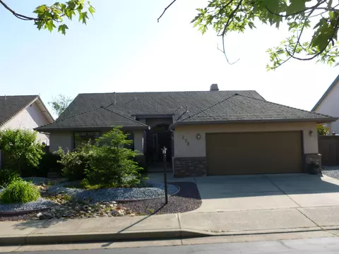 258 Vintage Path, Redding, CA 96003 photo 1