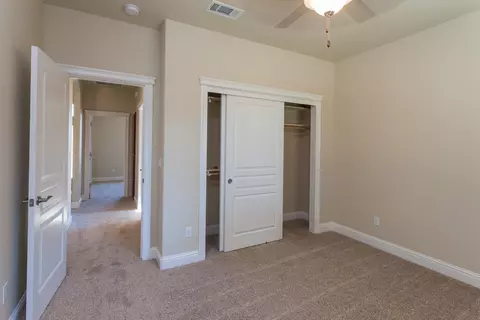 3250 Miramar Way, Redding, CA 96001 photo 8