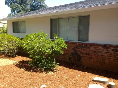 3443 Adams Ln, Redding, CA 96002 photo 4