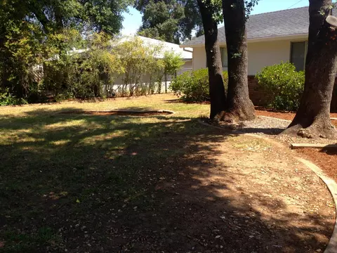 3443 Adams Ln, Redding, CA 96002 photo 2