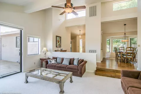 898 Cardiff Ct, Redding, CA 96003 photo 15
