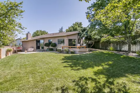 898 Cardiff Ct, Redding, CA 96003 photo 25