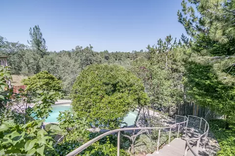 898 Cardiff Ct, Redding, CA 96003 photo 37