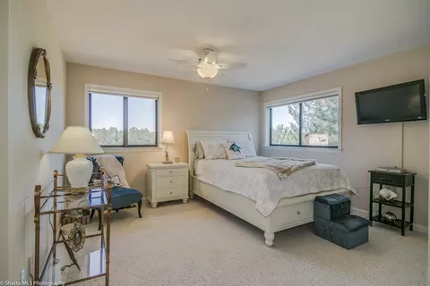 898 Cardiff Ct, Redding, CA 96003 photo 17