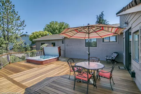 898 Cardiff Ct, Redding, CA 96003 photo 30