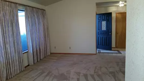 2137 Hacienda St, Redding, CA 96003 photo 14