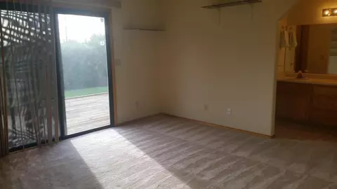 2137 Hacienda St, Redding, CA 96003 photo 20