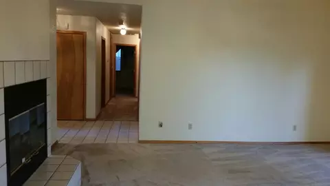 2137 Hacienda St, Redding, CA 96003 photo 8