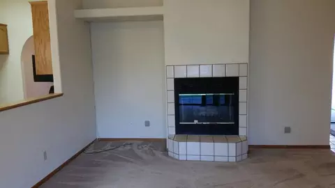 2137 Hacienda St, Redding, CA 96003 photo 9