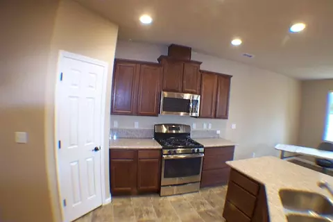 3535 Archer Ct, Anderson, CA 96007 photo 6