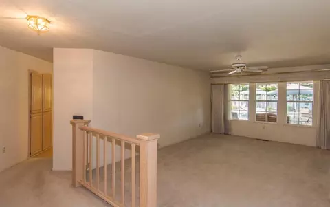 4143 Saratoga Dr, Redding, CA 96002 photo 6