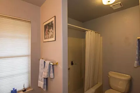 4143 Saratoga Dr, Redding, CA 96002 photo 21