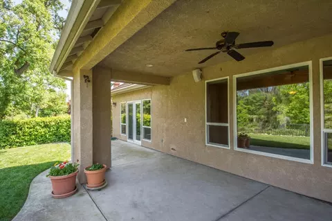 3923 Eagle, Redding, CA 96001 photo 35