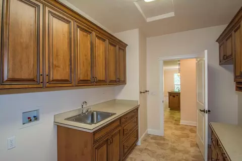 3923 Eagle, Redding, CA 96001 photo 27