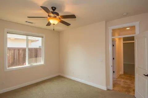 3923 Eagle, Redding, CA 96001 photo 24