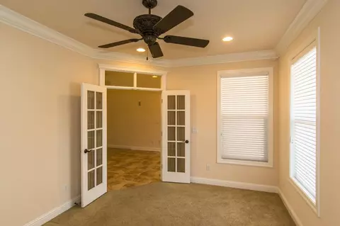 3923 Eagle, Redding, CA 96001 photo 16