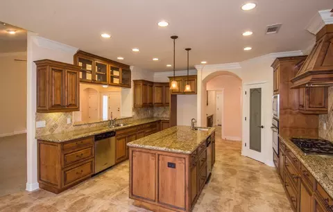 3923 Eagle, Redding, CA 96001 photo 10