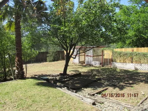 325 Rosewood Dr, Redding, CA 96003 photo 15