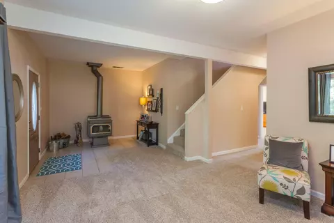20745 Bernard, Redding, CA 96003 photo 5