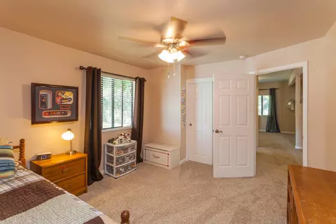 20745 Bernard, Redding, CA 96003 photo 9