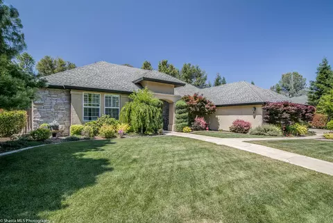 4806 Saint Charles Dr, Redding, CA 96002 photo 8