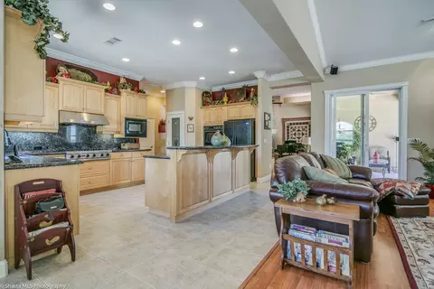 4806 Saint Charles Dr, Redding, CA 96002 photo 13