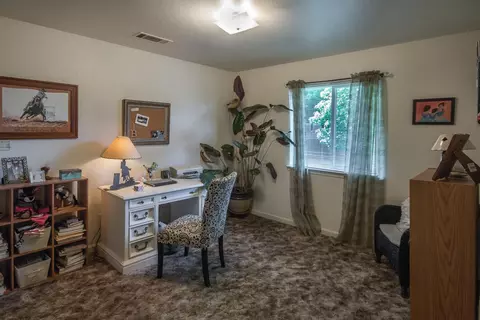 2497 Girvan Rd, Redding, CA 96001 photo 6