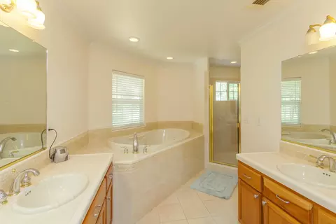 6757 Aldea Ct, Redding, CA 96002 photo 17