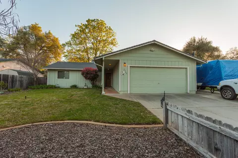 3664 Alma Ave, Redding, CA 96002 photo 2