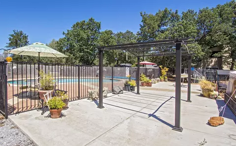 19634 Kaiser Ln, Redding, CA 96003 photo 14