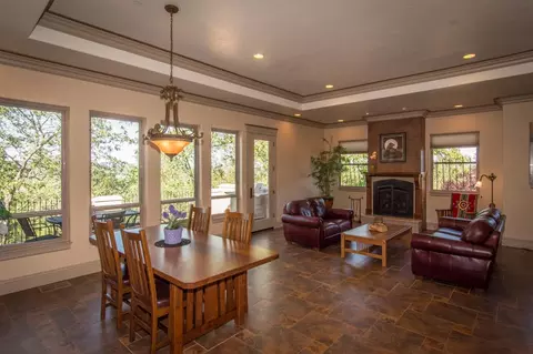 898 Palatine Ct, Redding, CA 96001 photo 9
