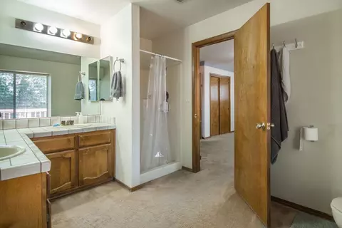 3992 Morningsun Dr, Redding, CA 96002 photo 9