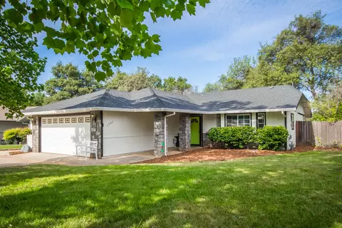 3992 Morningsun Dr, Redding, CA 96002 photo 1