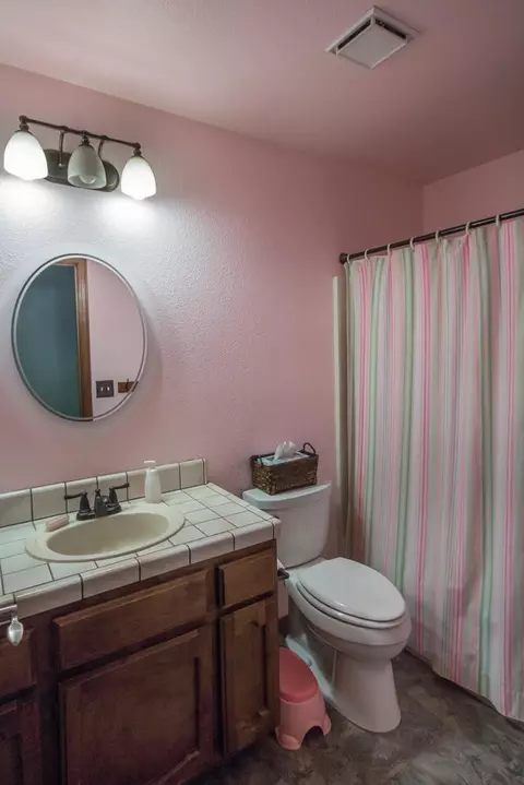3992 Morningsun Dr, Redding, CA 96002 photo 8