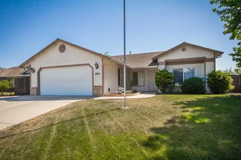 1957 Airstrip Rd, Redding, CA 96003 photo 1