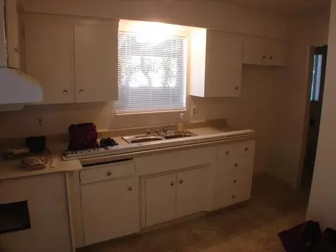 3428 Nicolet, Redding, CA 96001 photo 4