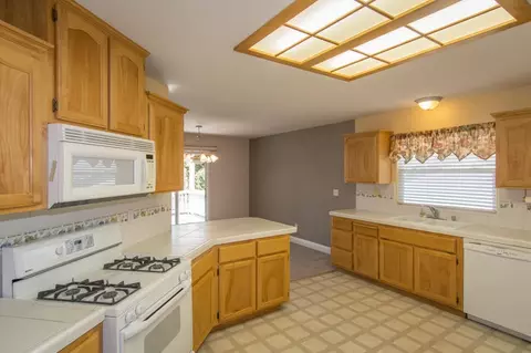 4945 Tralee Ln, Redding, CA 96001 photo 14