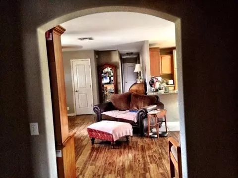 20106 Nema Cris, Redding, CA 96002 photo 4