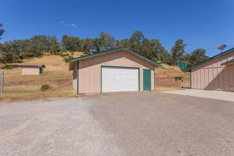 12926 Dry Creek Rd, Redding, CA 96003 photo 42