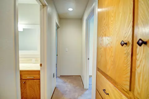 1071 Lorraine Dr, Redding, CA 96002 photo 11