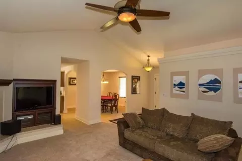 14705 Molluc, Red Bluff, CA 96080 photo 6