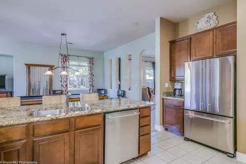 4432 Chinook Dr, Redding, CA 96002 photo 9