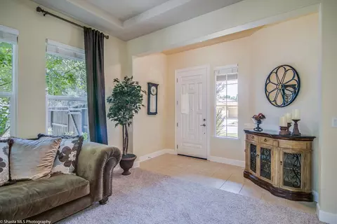 4432 Chinook Dr, Redding, CA 96002 photo 6