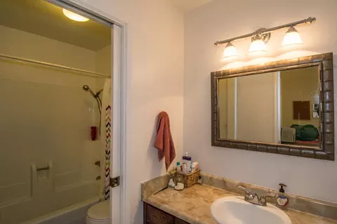 719 Coffeeberry Ln, Redding, CA 96003 photo 15