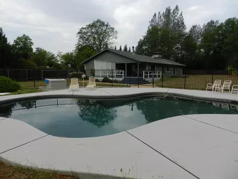 19782 Paso Robles Ave, Redding, CA 96003 photo 5