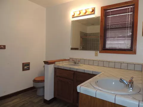 2828 Harlan Dr, Redding, CA 96003 photo 12