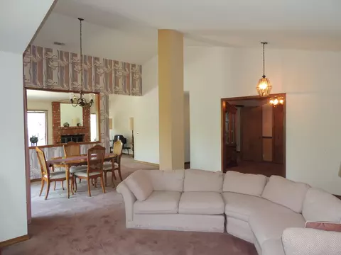 1951 Cumberland Dr, Redding, CA 96001 photo 7