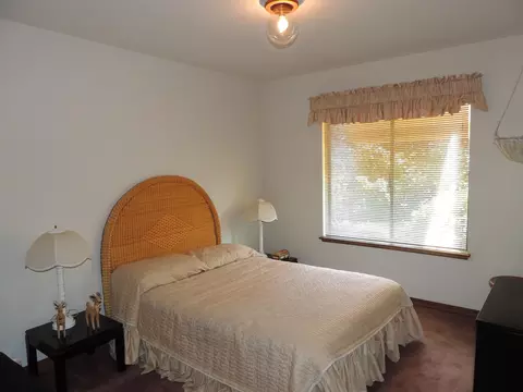1951 Cumberland Dr, Redding, CA 96001 photo 15